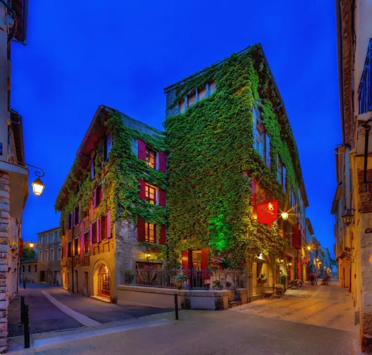 Facade hotel